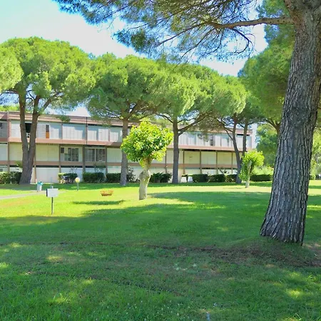 Studio 3 Beds In With Swimming-pool Bed And Bath Linen Included 3* Marina Di Bibbona